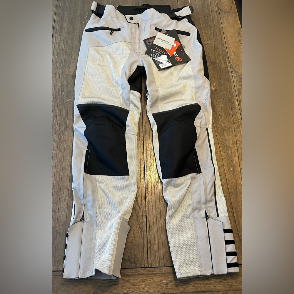 NWT Olympia Newport 2 Motorcycle Pants Men’s size 34